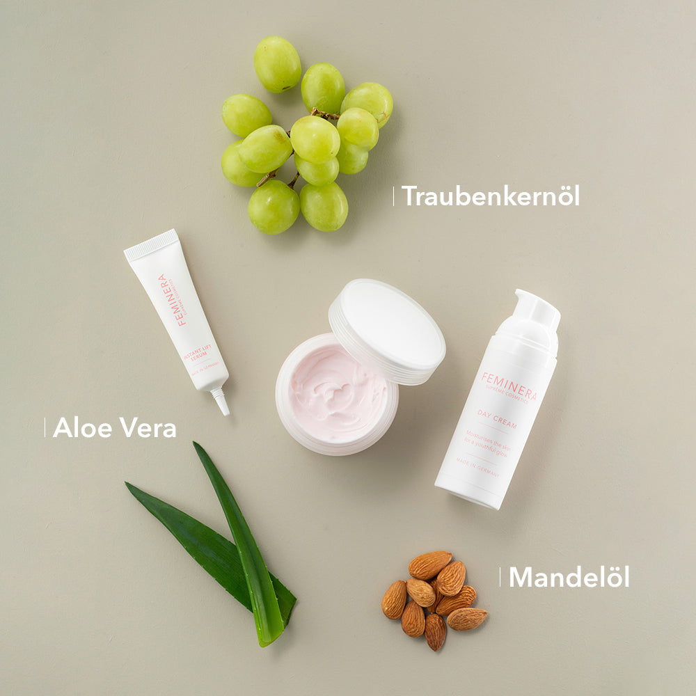 Anti-Aging Trio mit natürlichen Inhaltsstoffen: Traubenkernöl, Aloe Vera, Mandelöl