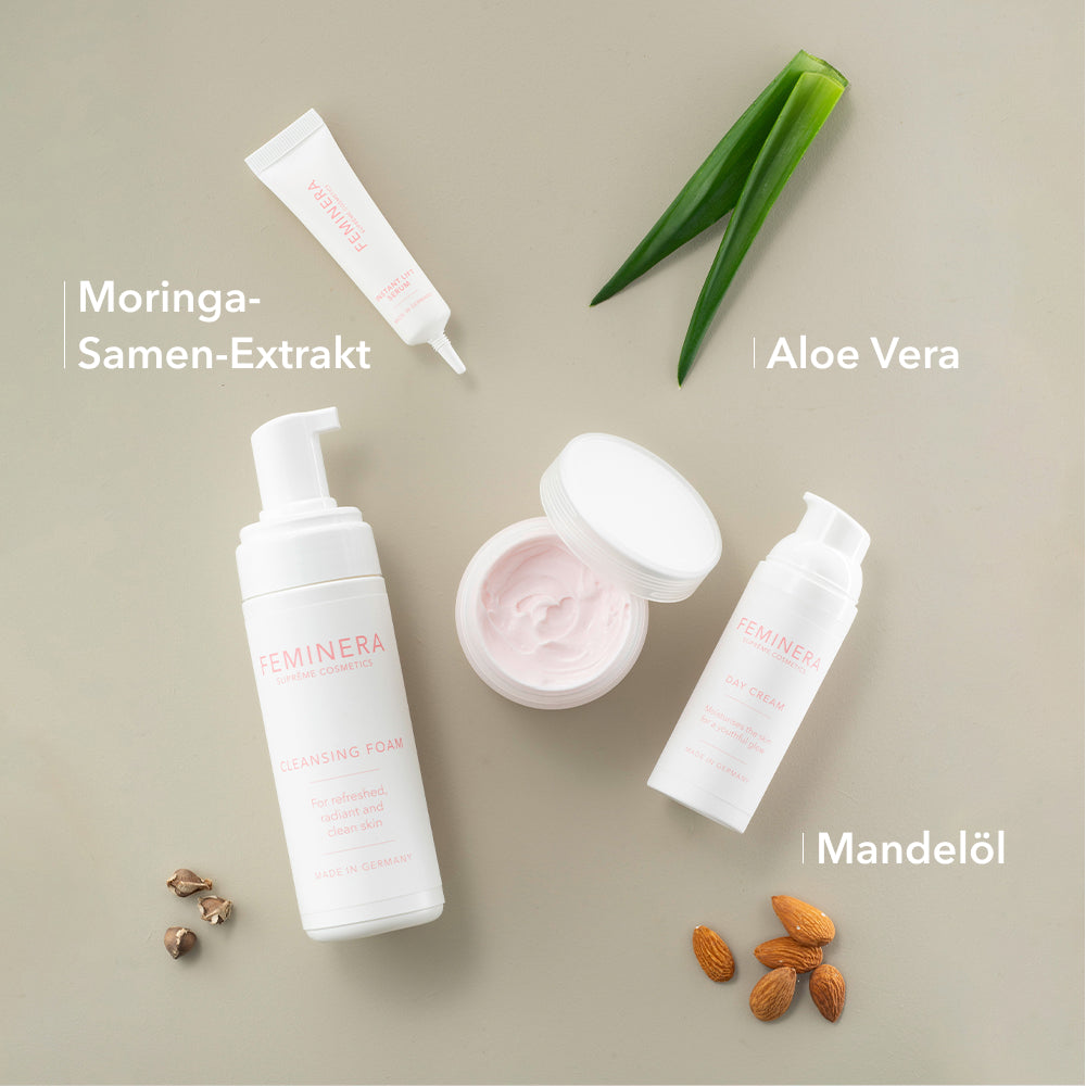 Happy Skin Set mit natürlichen Inhaltsstoffen: Aloe Vera, Mandelöl, Moringa-Samen-Extrakt